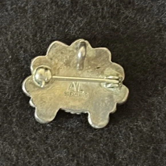 Zuni, Sterling, silver surface pin - Picture 4 of 6